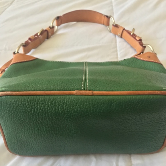Rare Dooney & Bourke Pebble Green Leather Purse - Picture 2 of 10